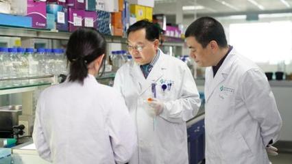 喜訊！我校首次獲批上海市中央引導(dǎo)地方科技發(fā)展資金資助項(xiàng)目，聚焦醫(yī)學(xué)研究與試驗(yàn)發(fā)展