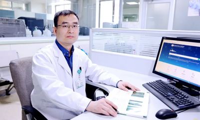 醫(yī)者故事丨劉鵬 瞄準(zhǔn)精準(zhǔn)醫(yī)療，追夢(mèng)前沿科技